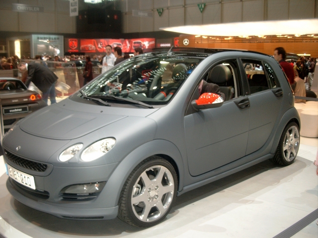 2005_Forfour Brabus salon genève.JPG